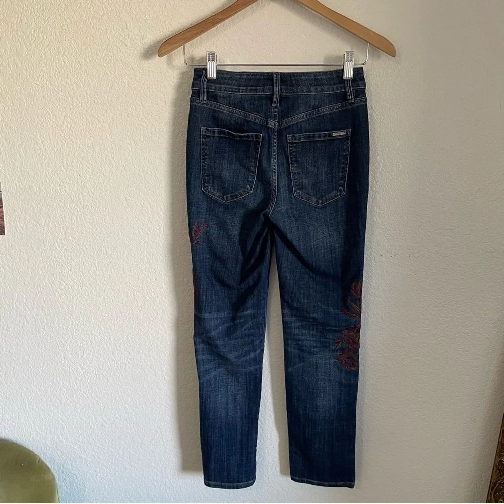 White House Black Market High Rise Straight Everyday Soft Embroidered Jeans